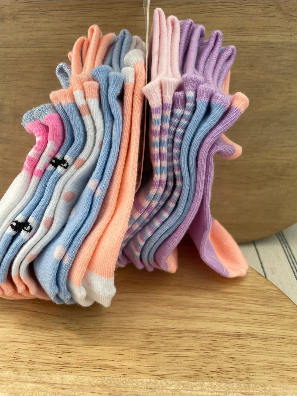 SALE! 50% Off NWT Kids 9-Pack No Show Socks - Size 6-8.5